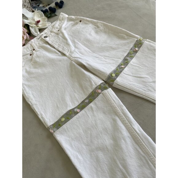 Custom Denim Forum Jeans recreate by Angelina Vanelli Sheer Floral Embroidery 23 - Picture 4 of 15